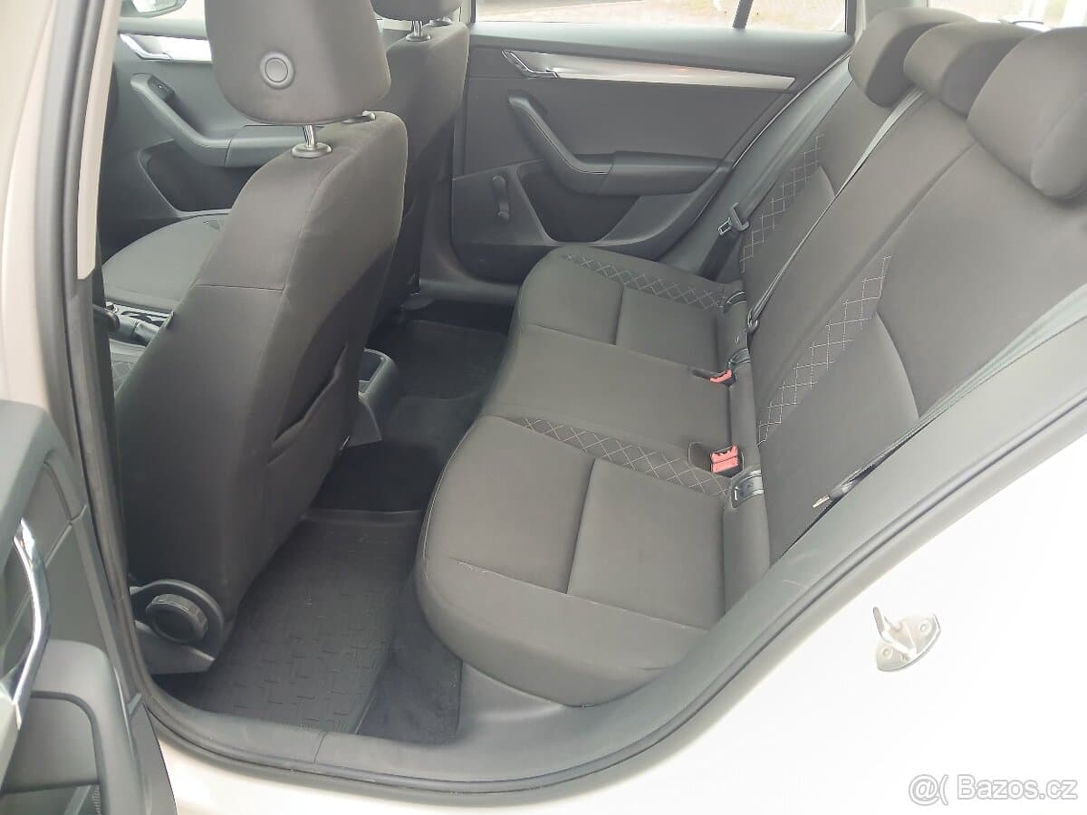 2017 Škoda OCTAVIA - 14