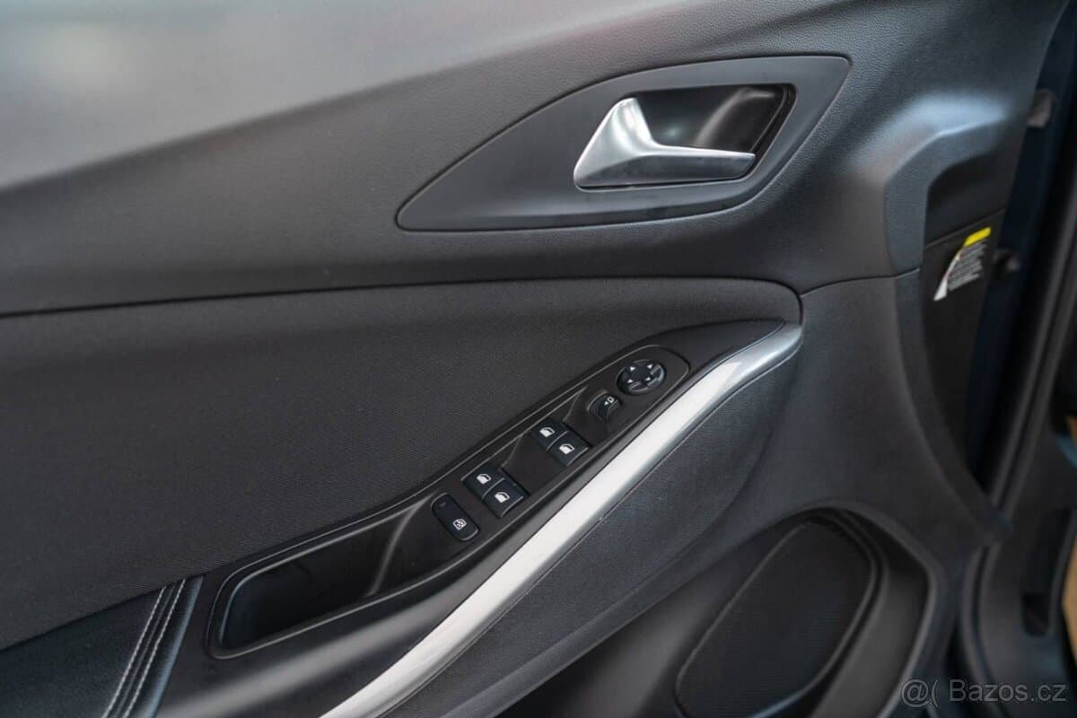 2018 Opel GRANDLAND - 14