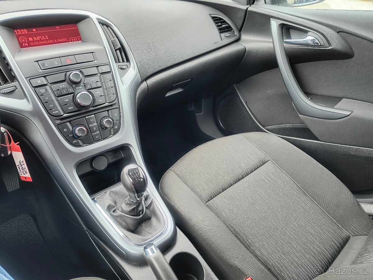 2016 Opel ASTRA - 14