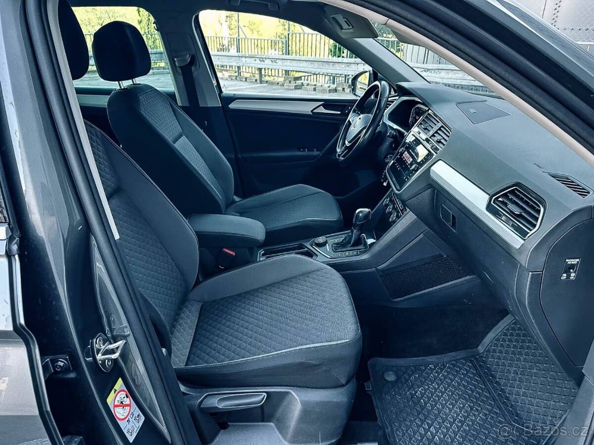 2020 Volkswagen TIGUAN - 14
