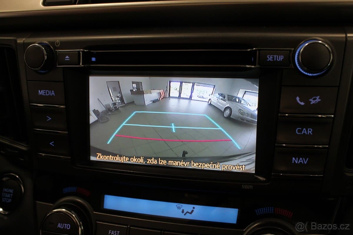 2015 Toyota RAV4 - 14