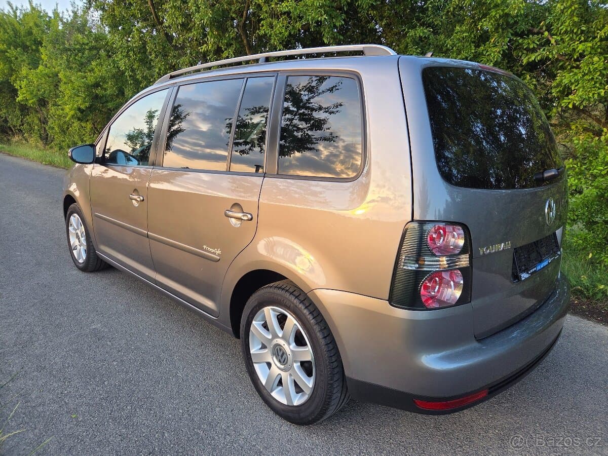2010 Volkswagen TOURAN - 14