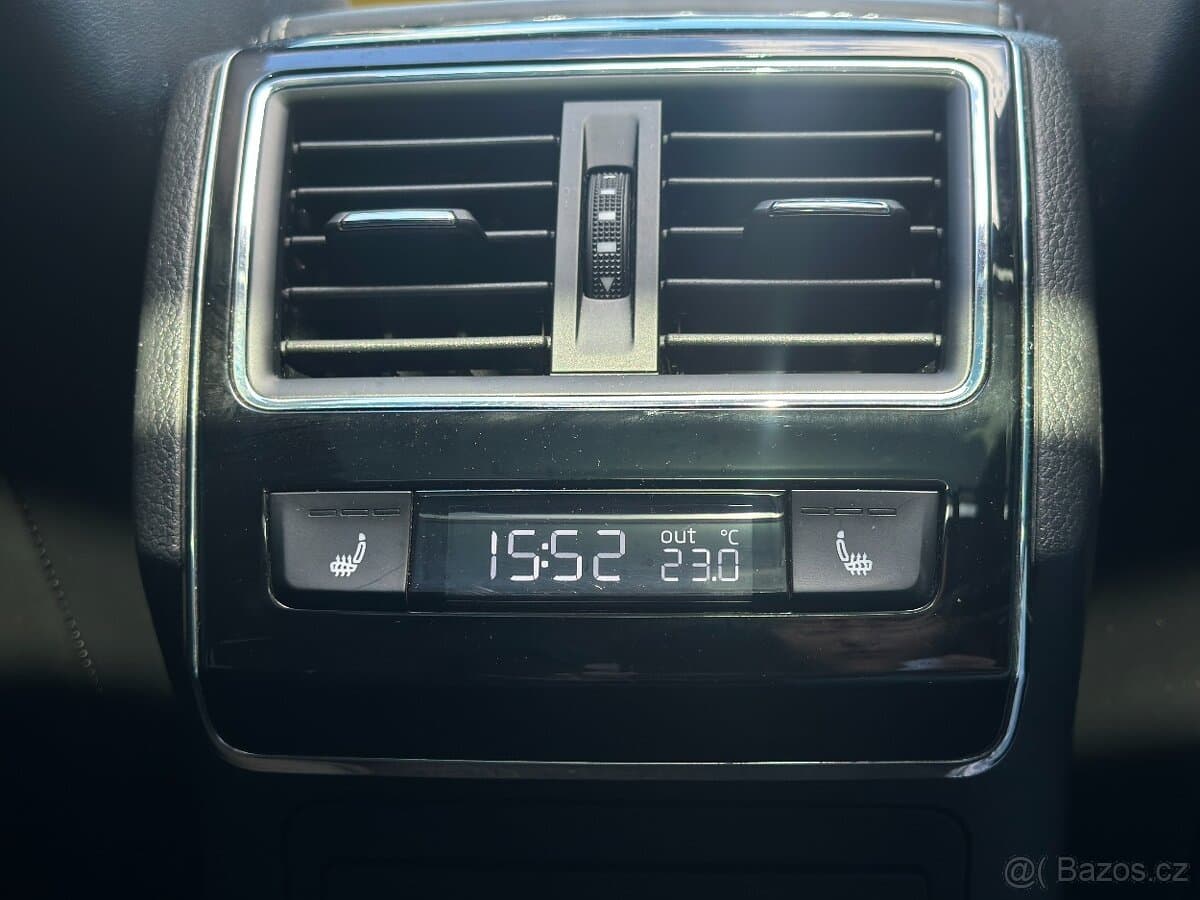 2019 Škoda SUPERB - 14