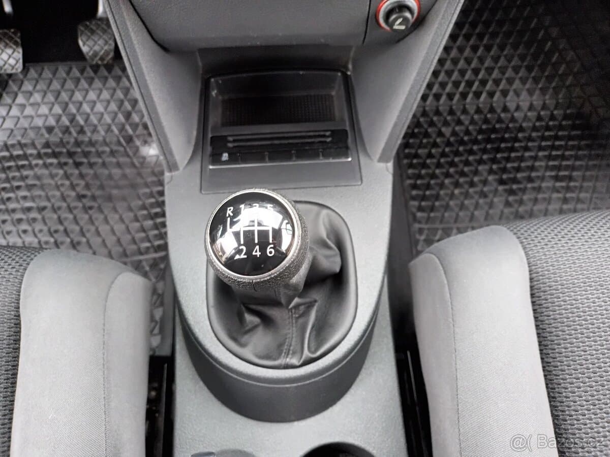 2011 Volkswagen TOURAN - 14