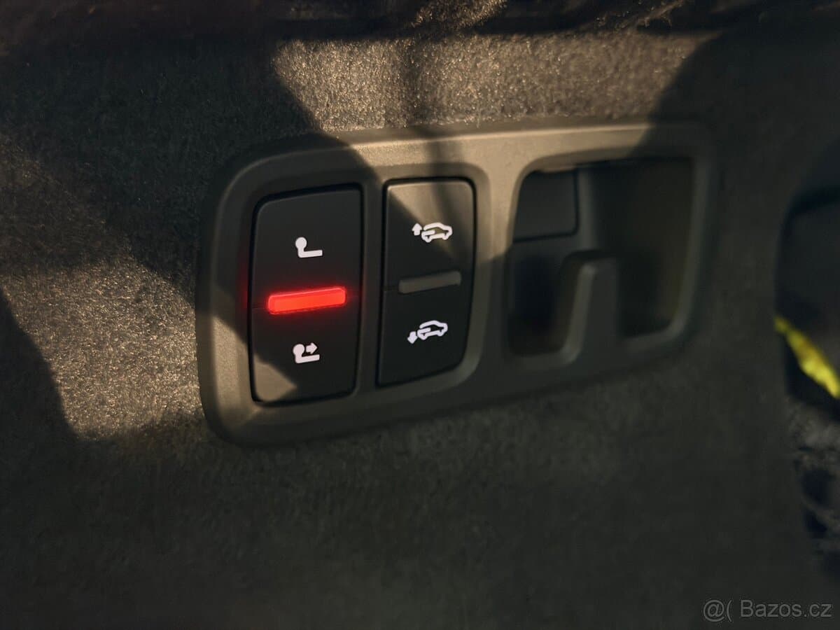 Audi SQ8 - 14