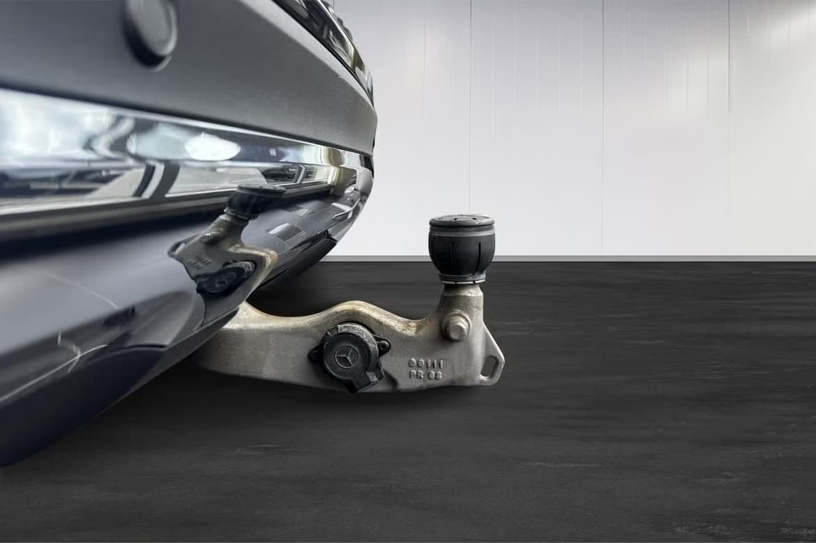 2025 Mercedes-Benz GL - 14