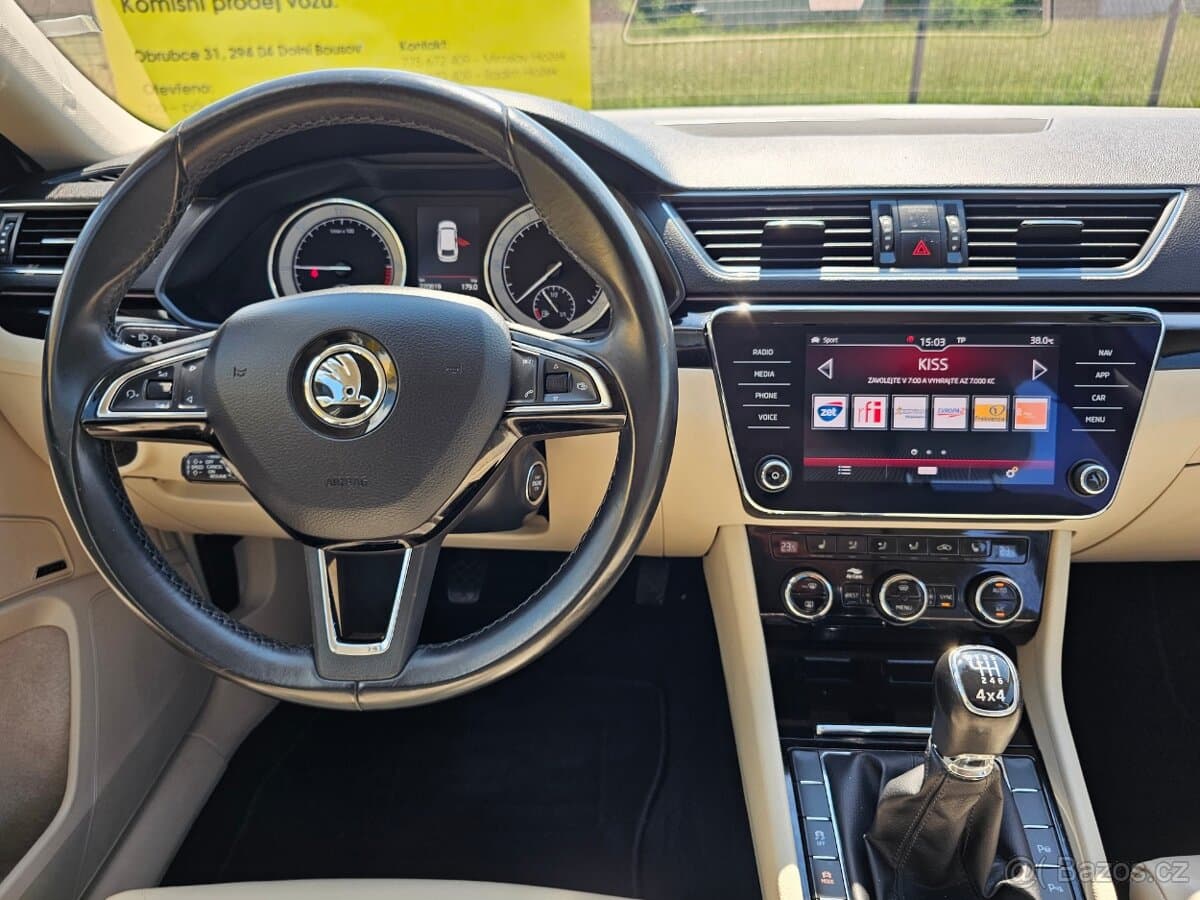 2018 Škoda SUPERB - 14