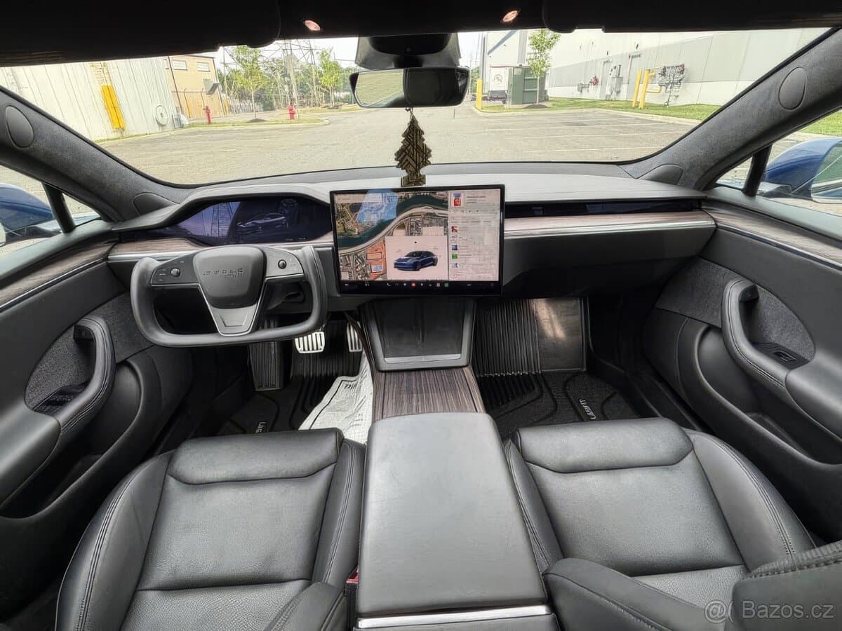2022 Tesla MODEL S - 14