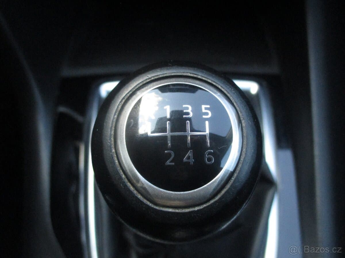 2016 Mazda 3 - 14