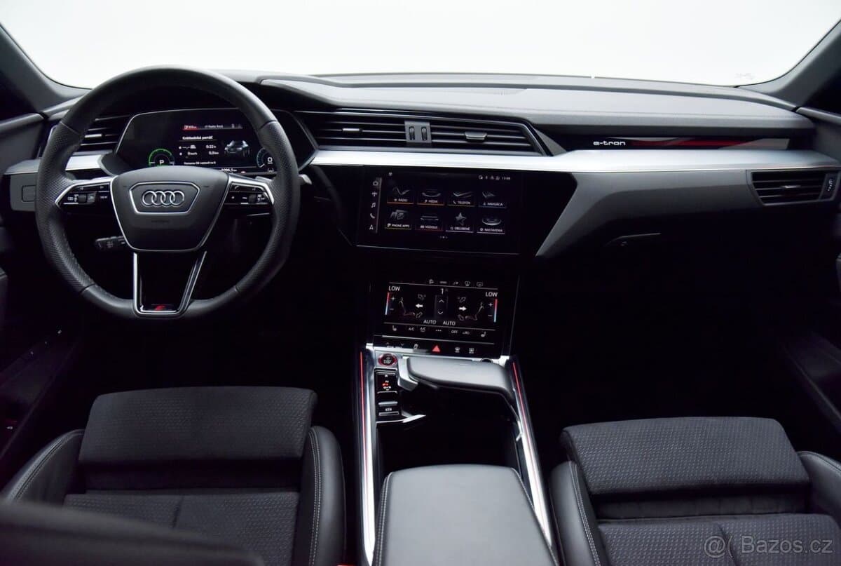 2022 Audi TT - 14