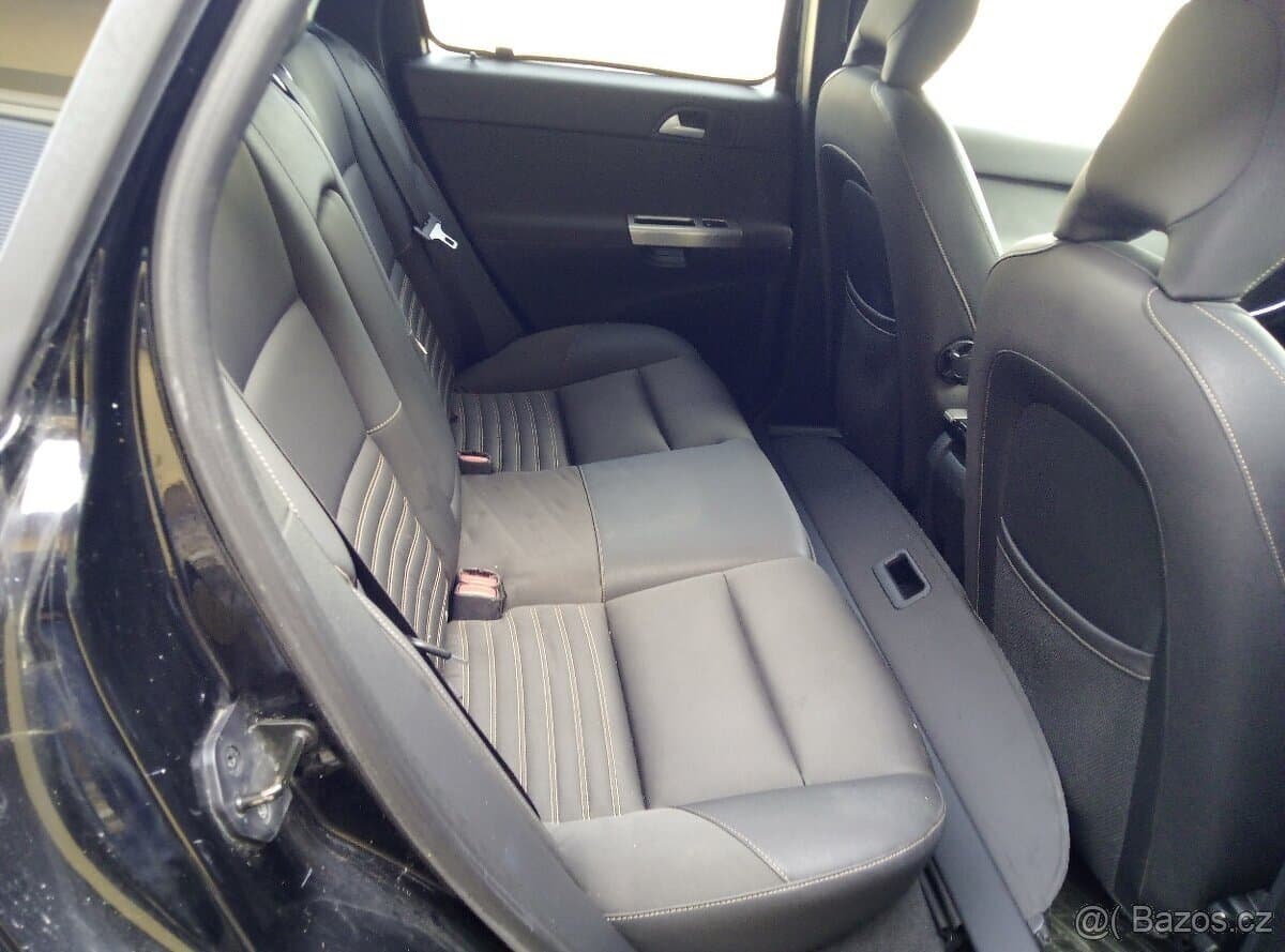 2008 Volvo V50 - 14