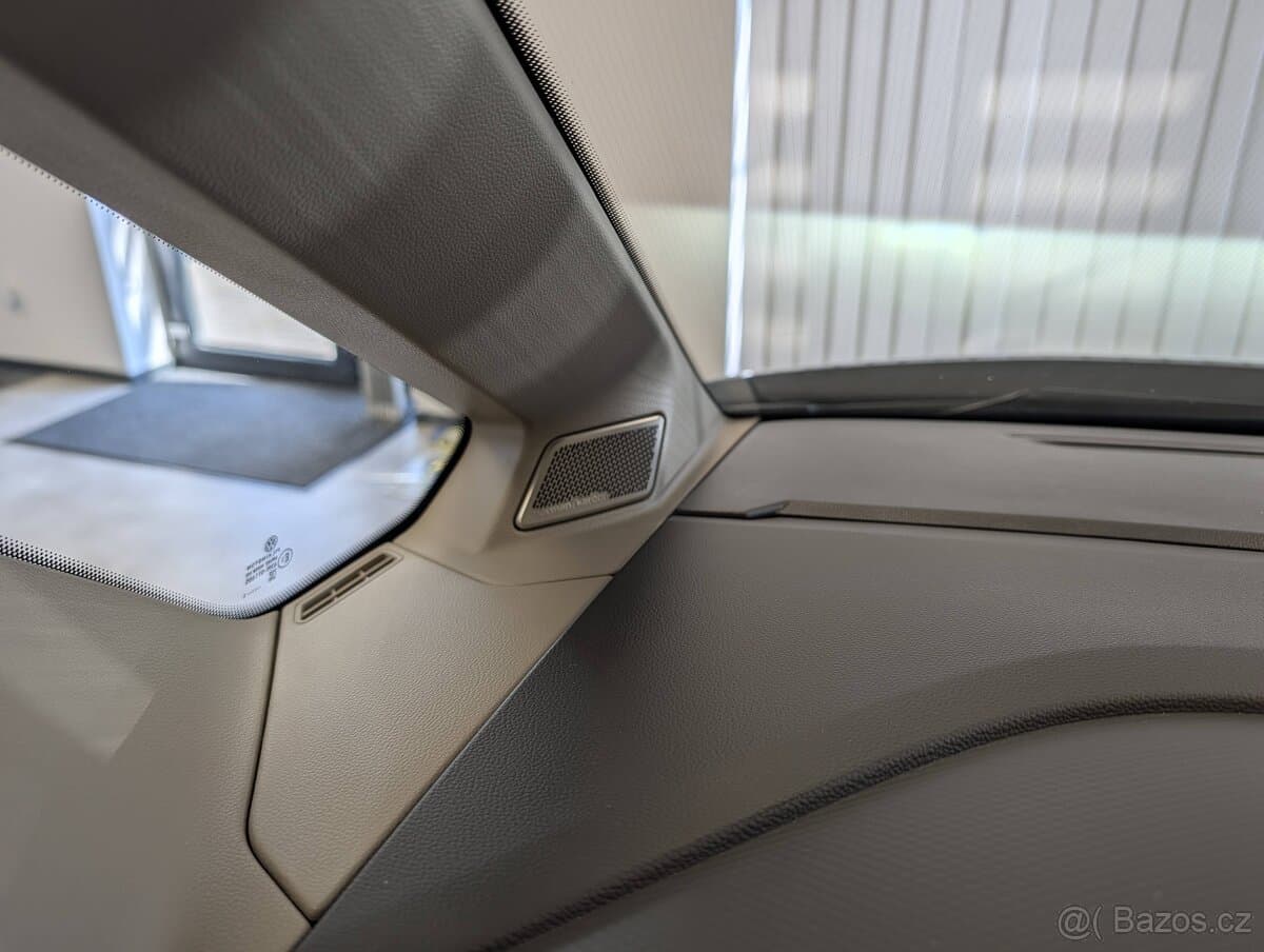 2025 Volkswagen MULTIVAN - 14