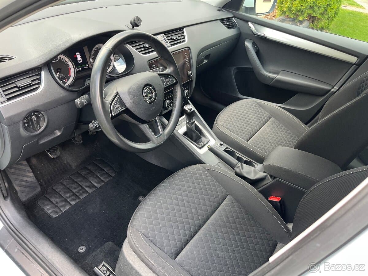 2018 Škoda OCTAVIA - 14