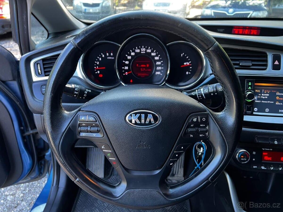 2014 Kia PROCEED - 14