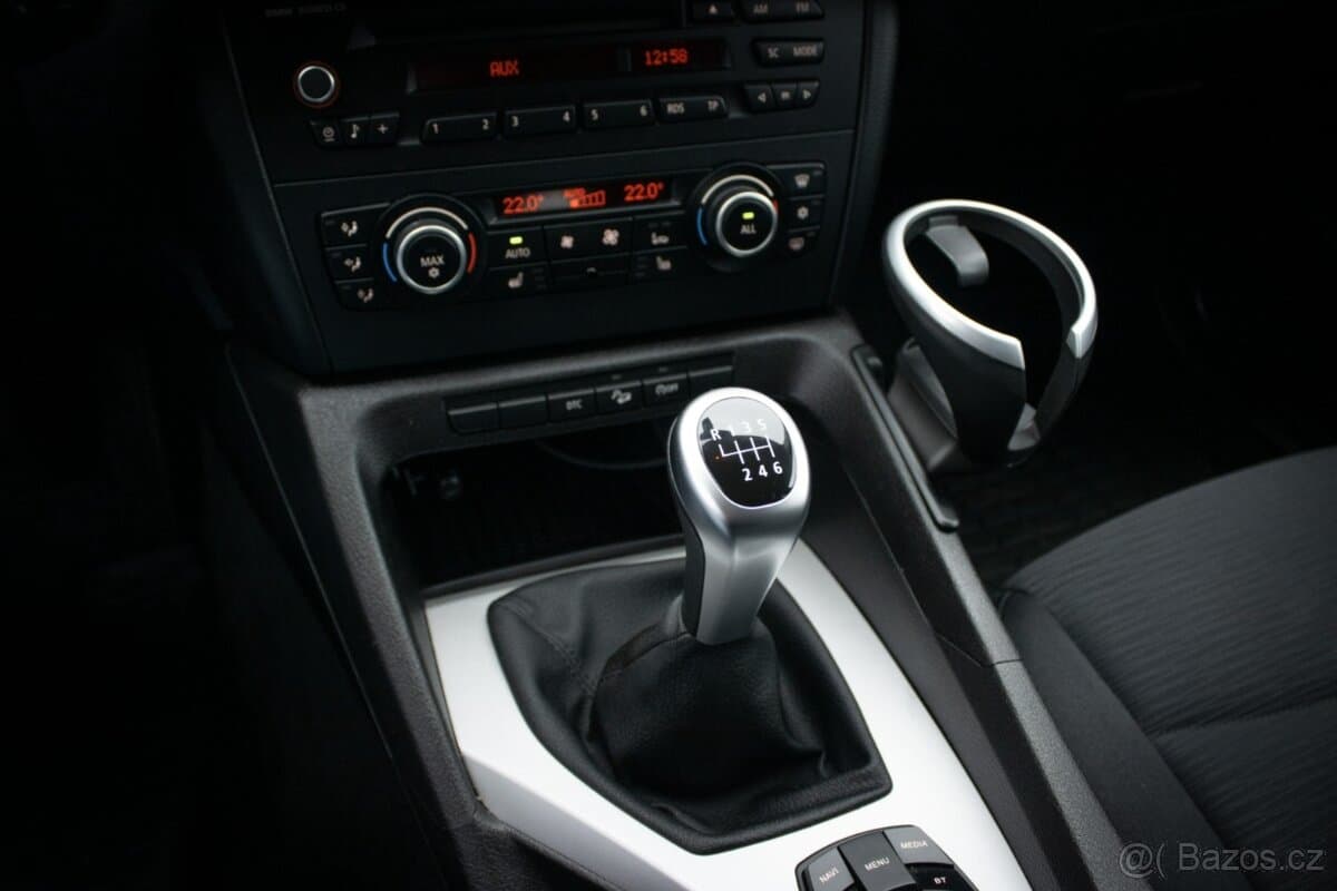 2011 BMW X1 - 14