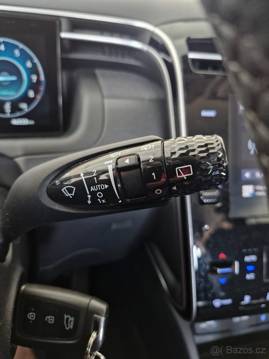 2022 Hyundai TUCSON - 14
