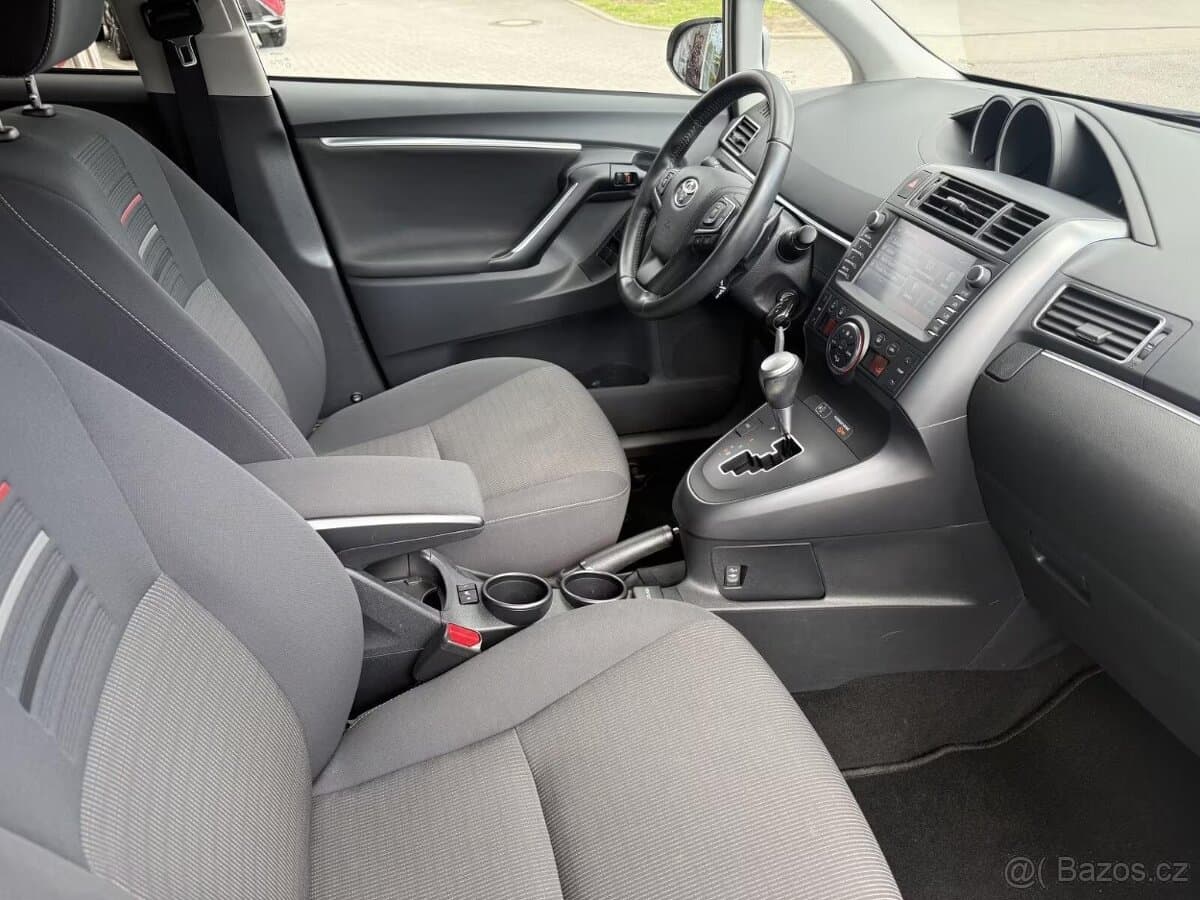 2017 Toyota VERSO - 14