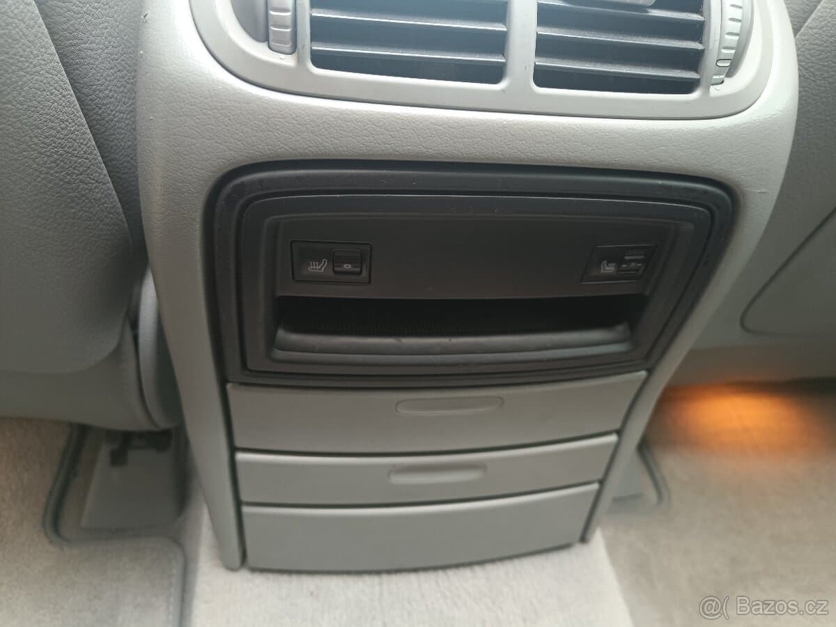 2004 Porsche CAYENNE - 14