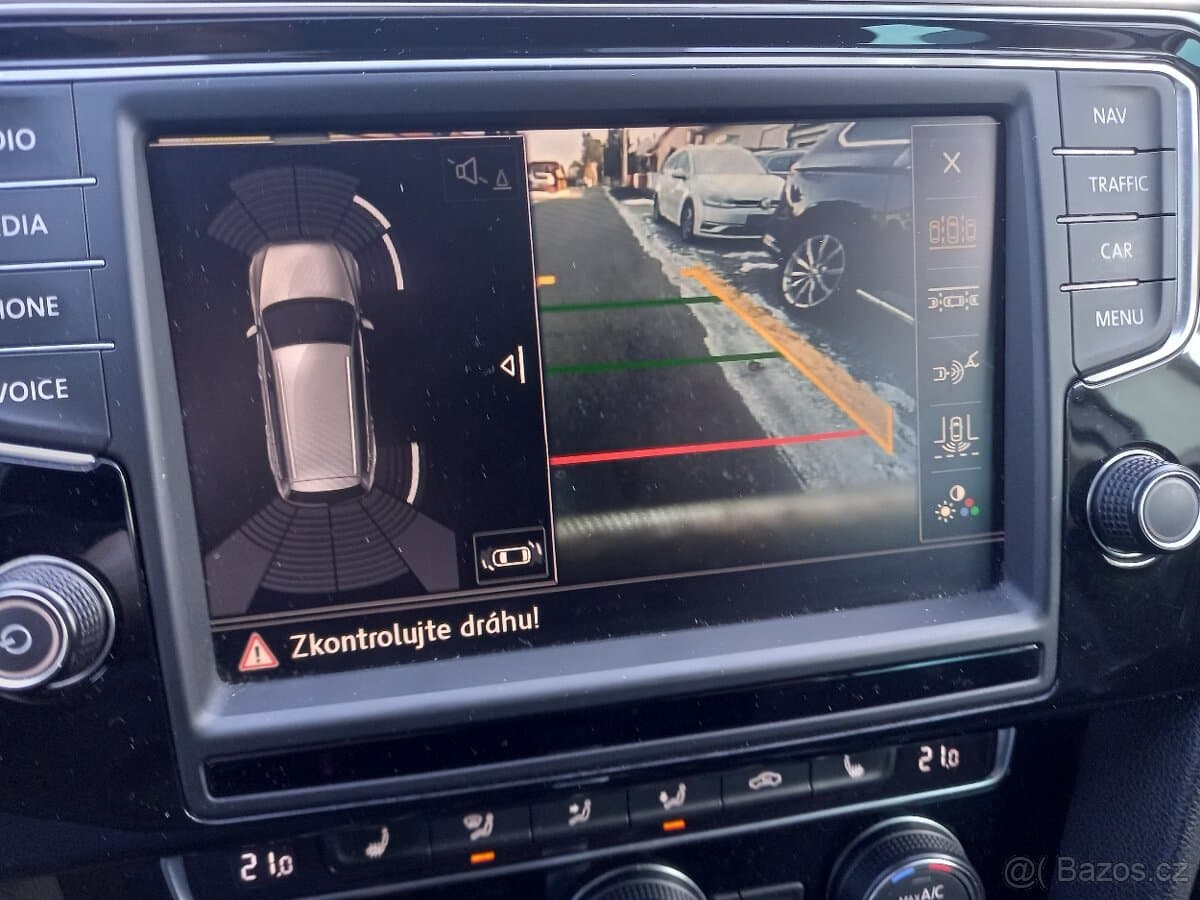 2015 Volkswagen PASSAT - 14