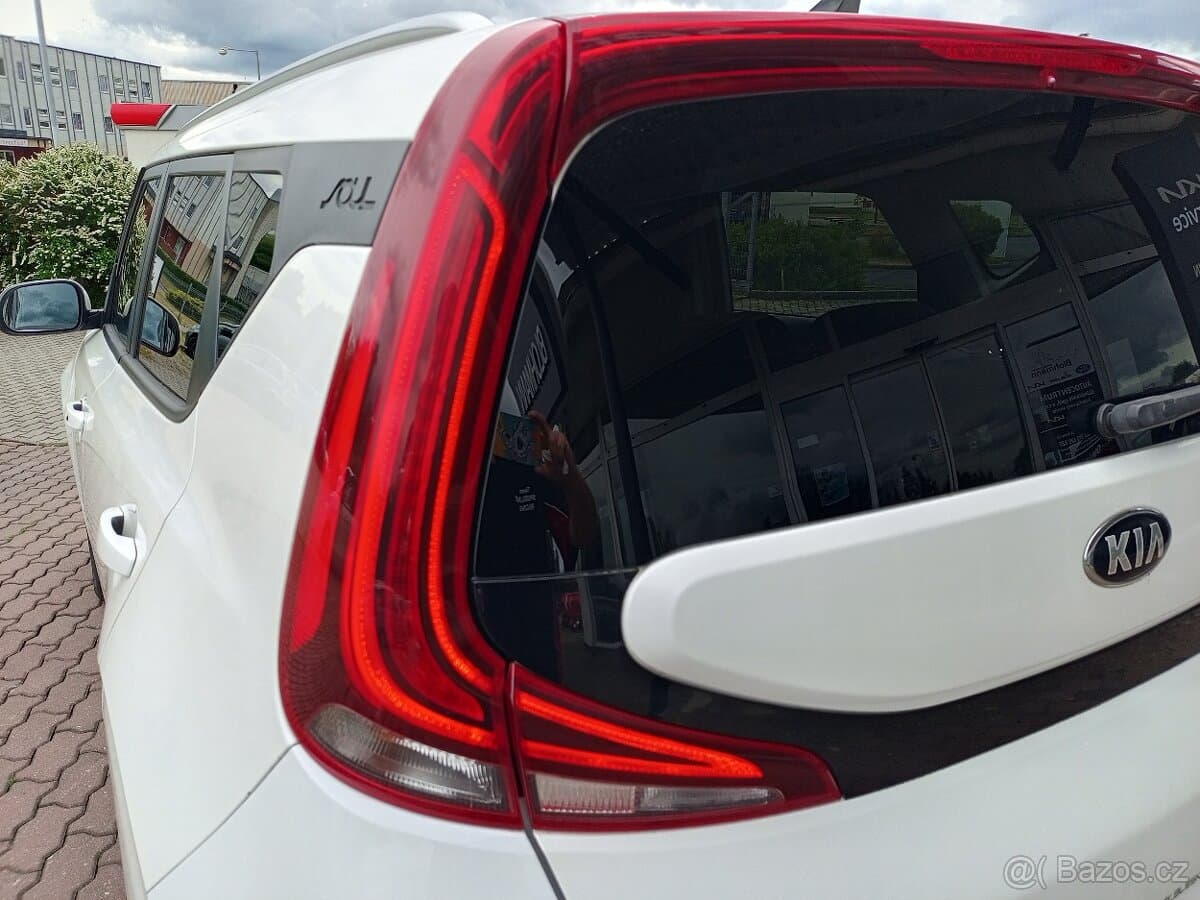 2020 Kia OSTATNÍ - 14
