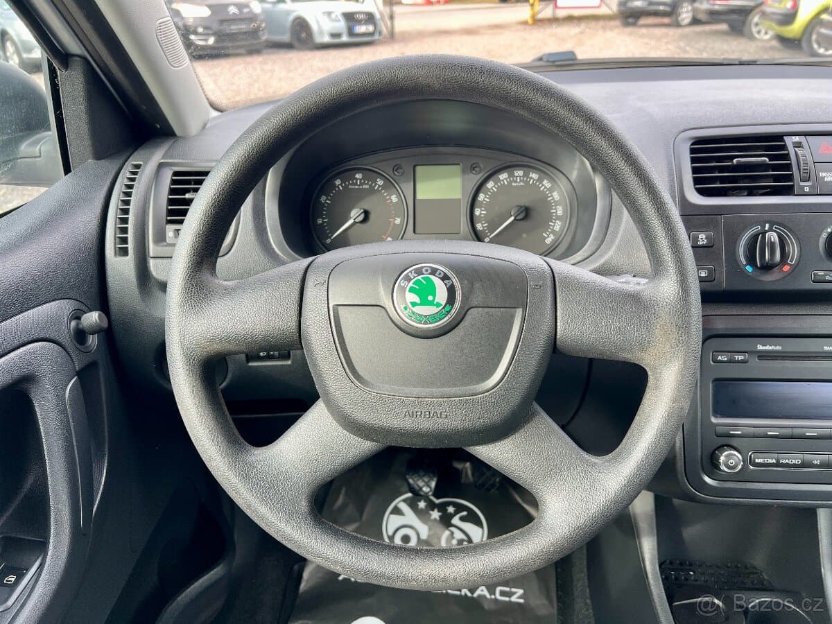 2011 Škoda FABIA - 14