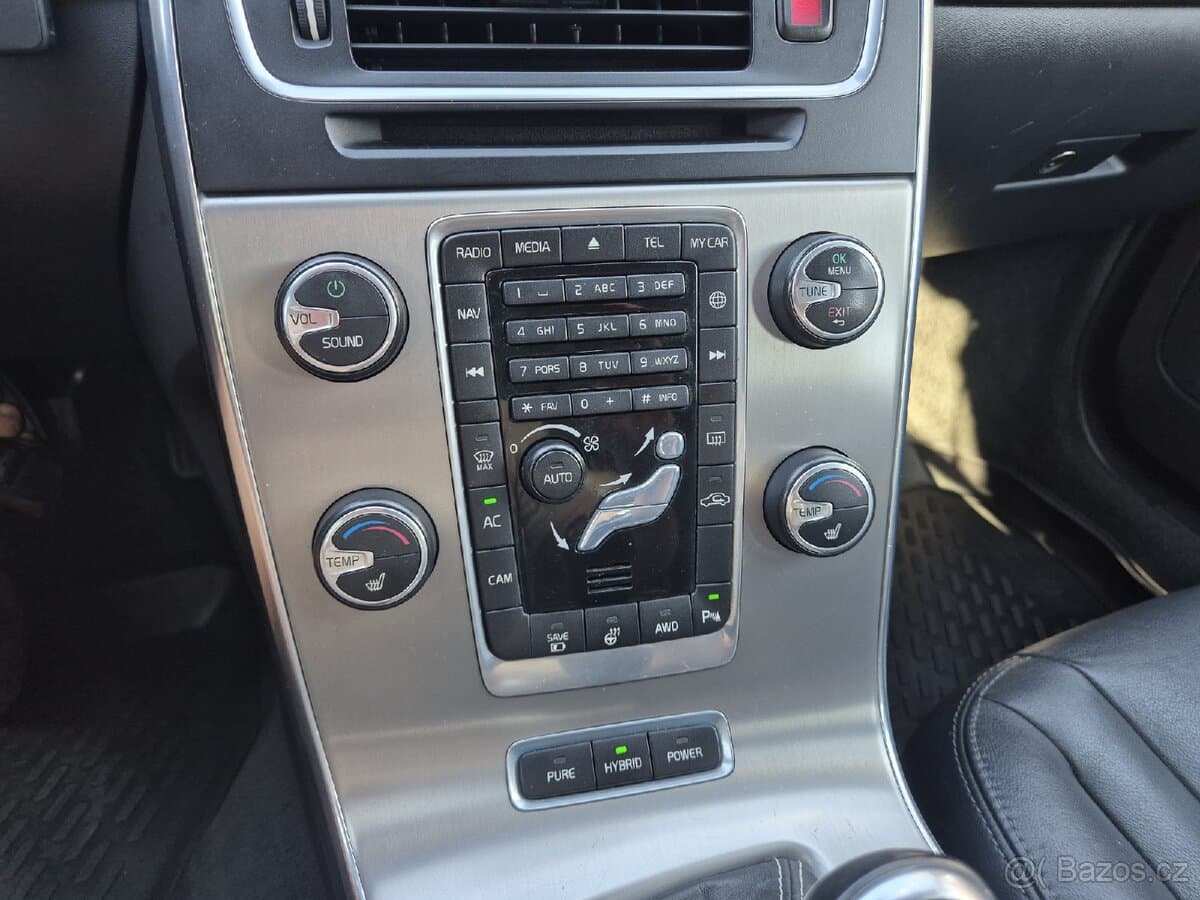 2014 Volvo V60 - 14