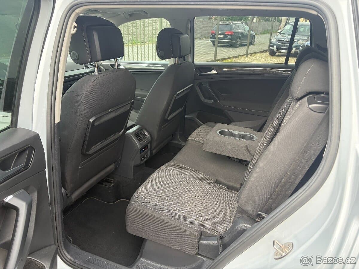 2018 Volkswagen TIGUAN - 14