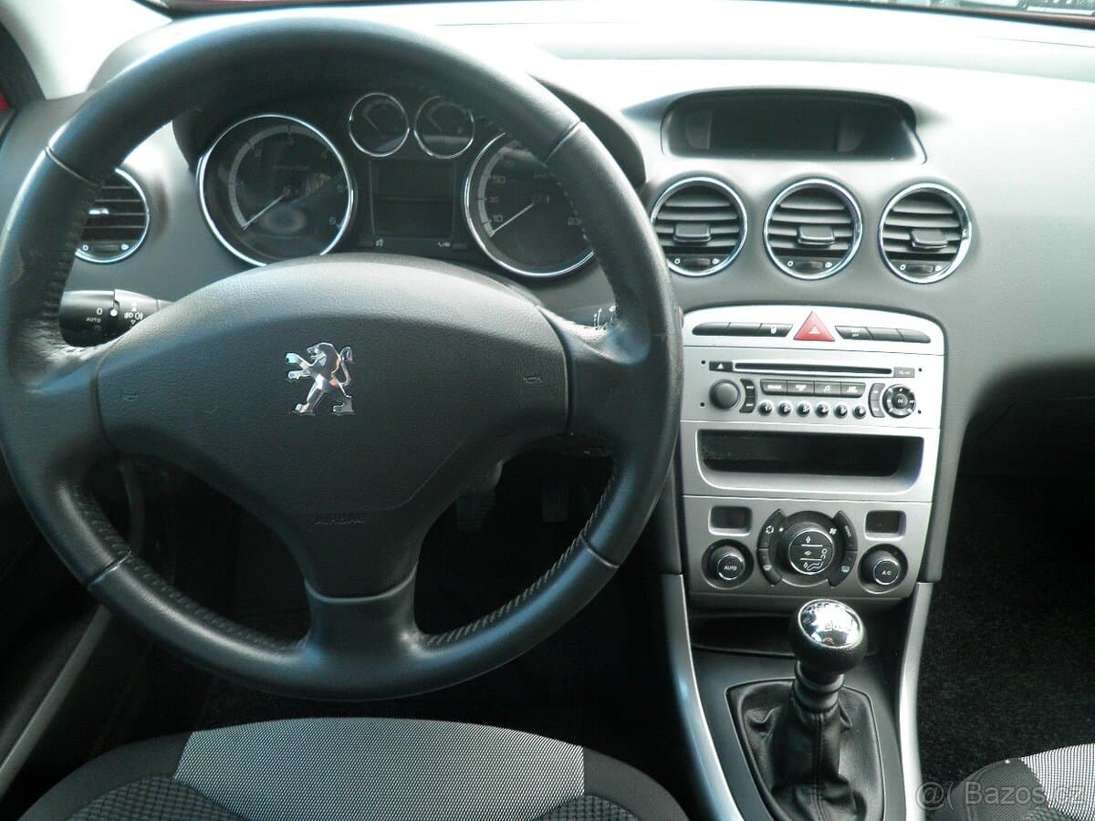 2010 Peugeot 308 - 14