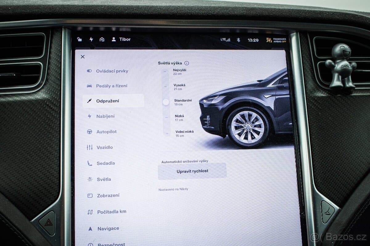 2016 Tesla MODEL X - 14