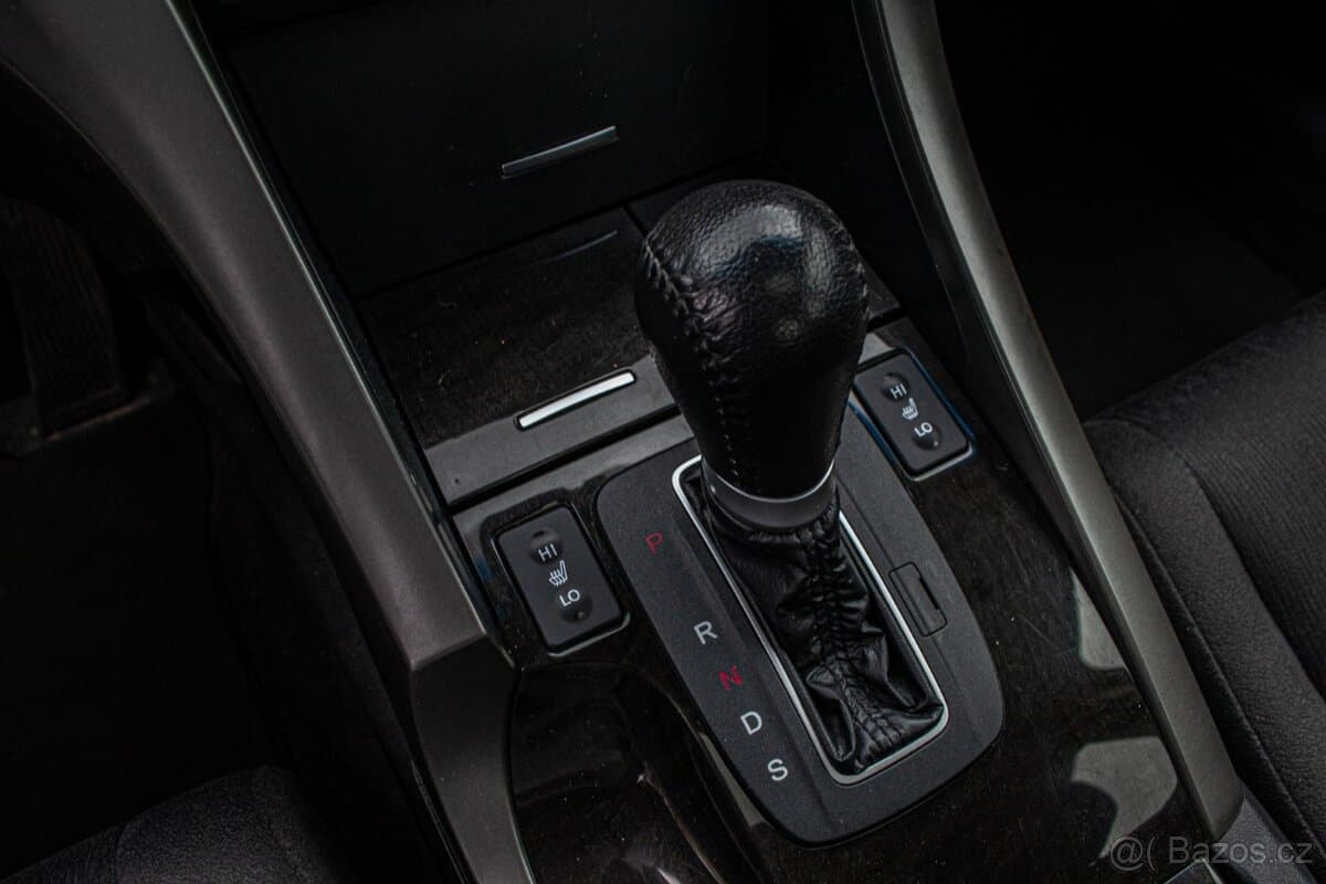 2010 Honda ACCORD - 14