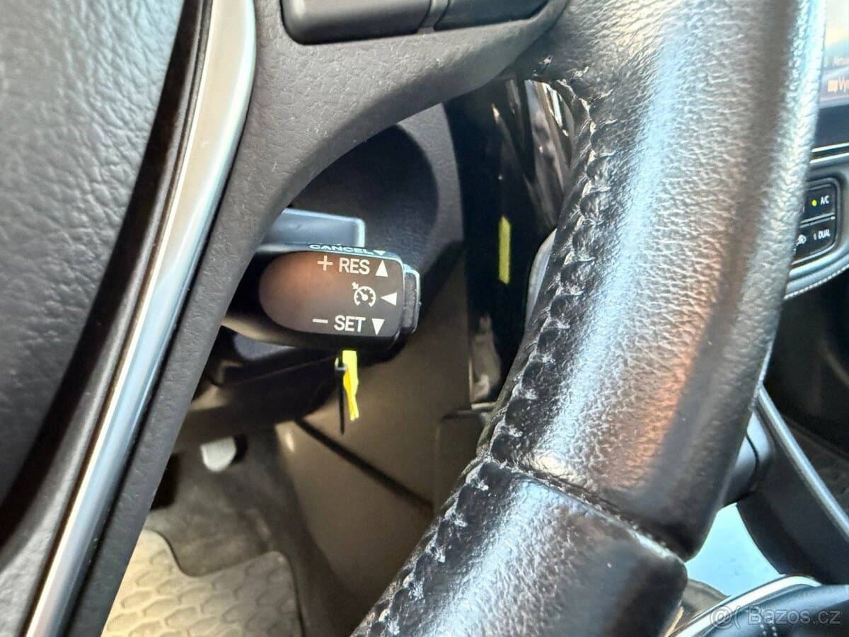 2018 Toyota COROLLA - 14