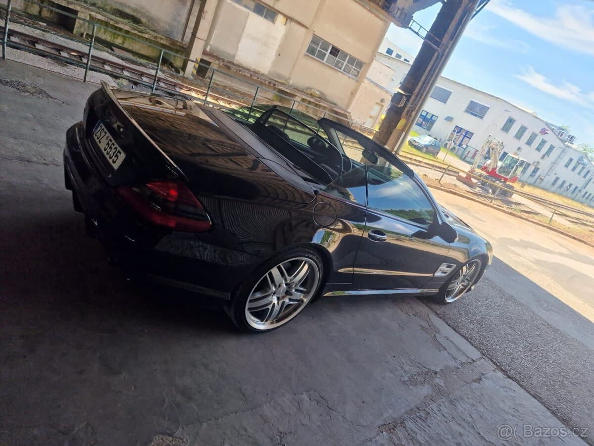 2003 Mercedes-Benz SL - 14