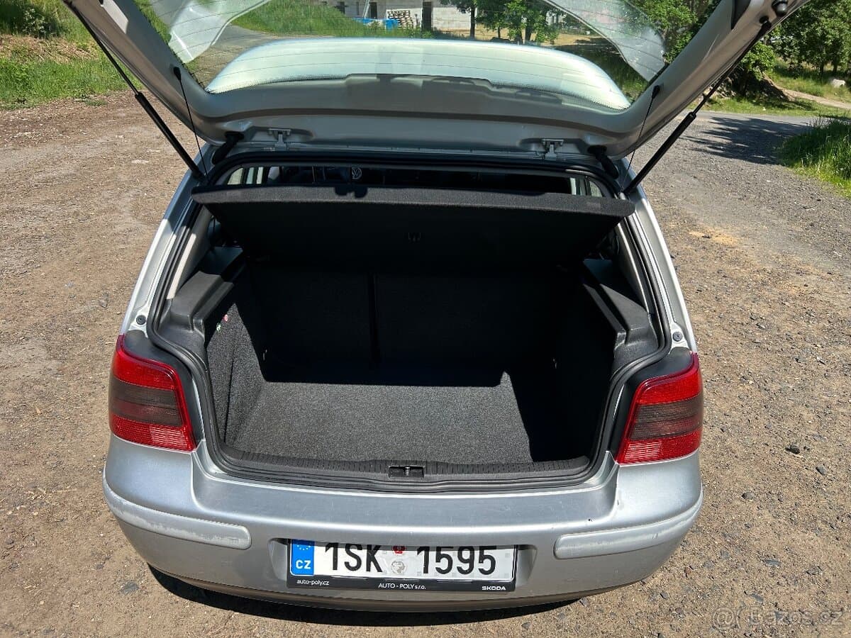 Volkswagen GOLF - 14