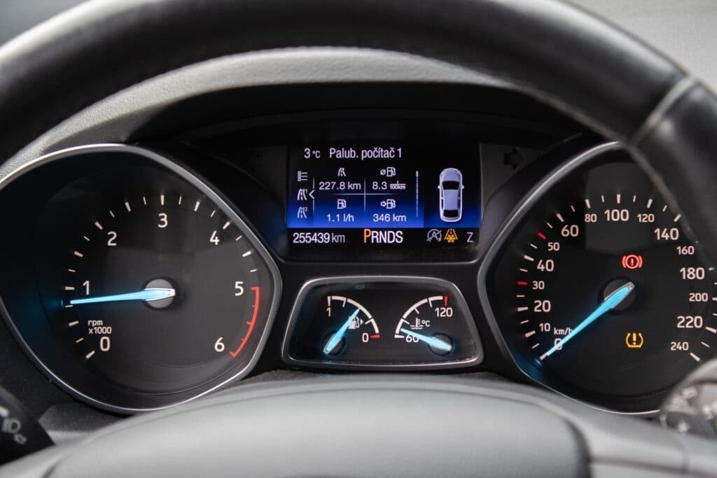 Ford KUGA - 14