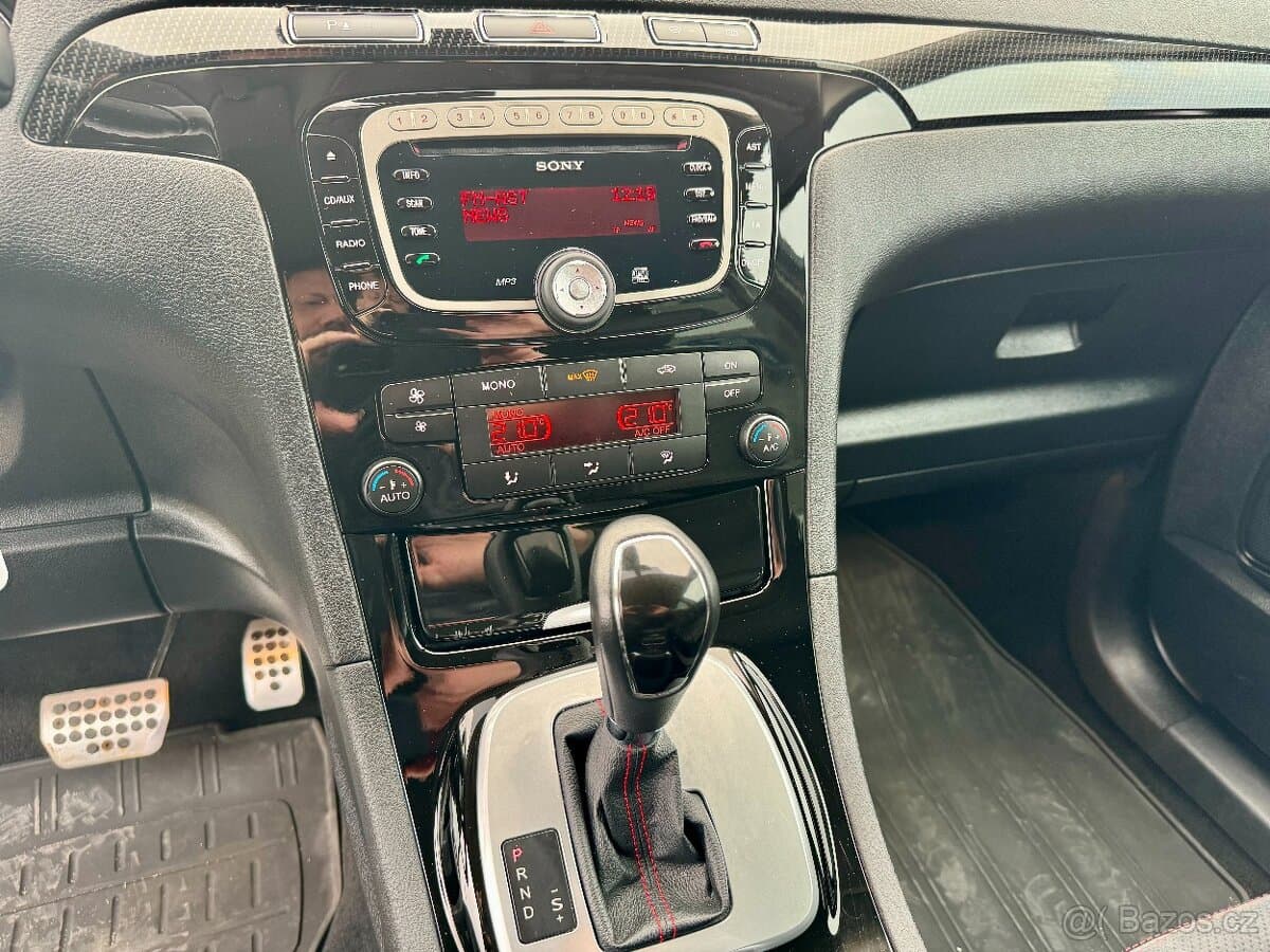2012 Ford S-MAX - 14