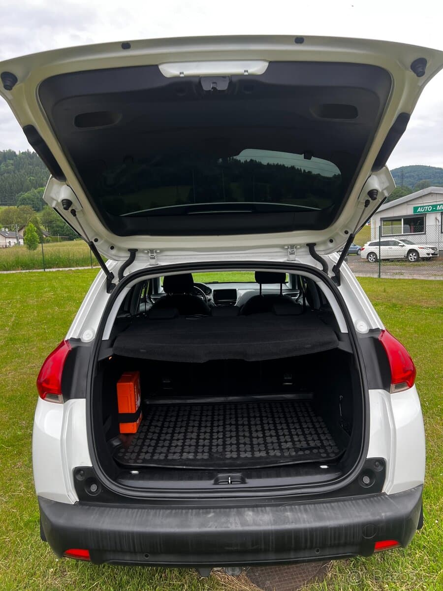 2015 Peugeot 2008 - 14