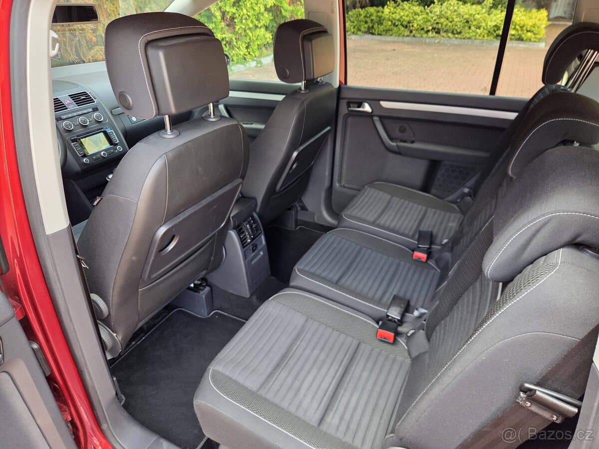 2015 Volkswagen TOURAN - 14