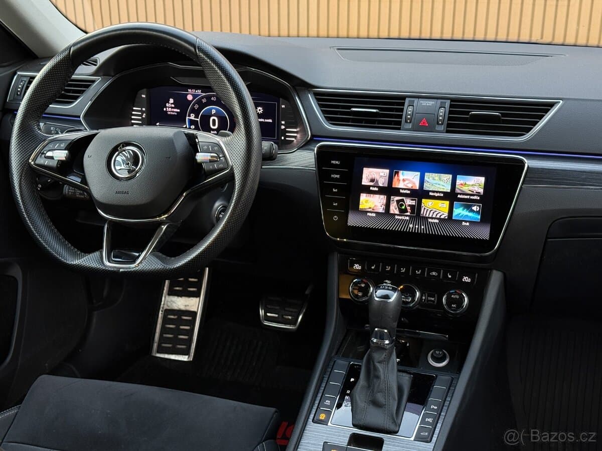2021 Škoda SUPERB - 14