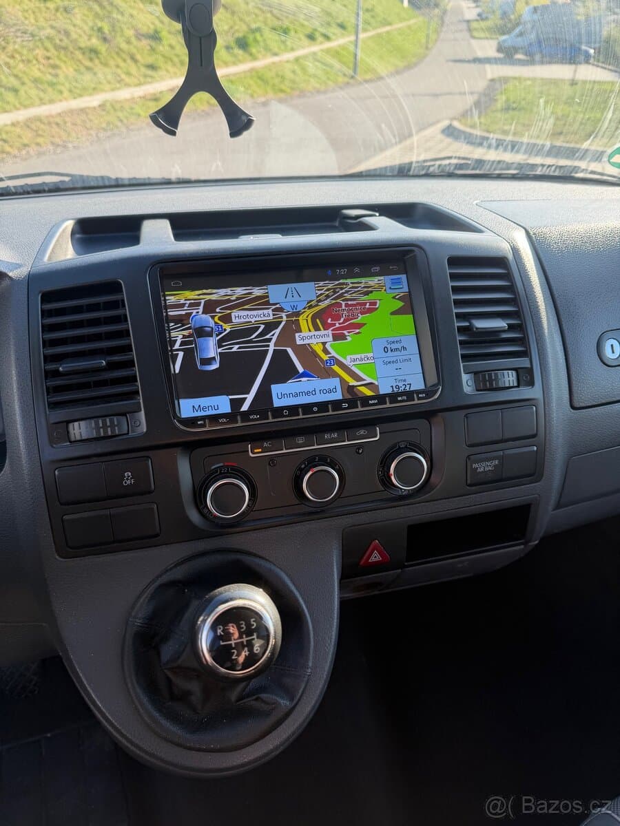 2010 Volkswagen MULTIVAN - 14