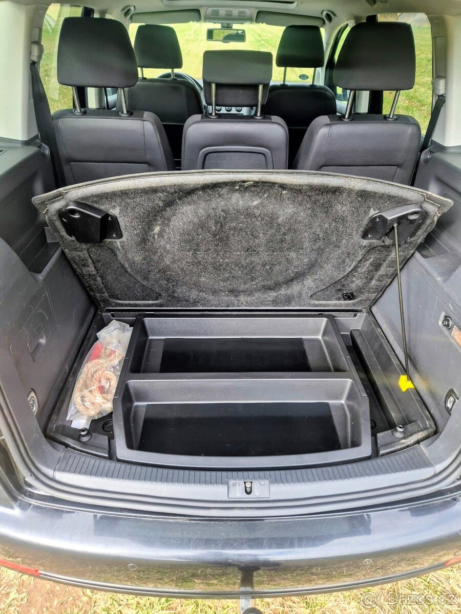 2010 Volkswagen TOURAN - 14