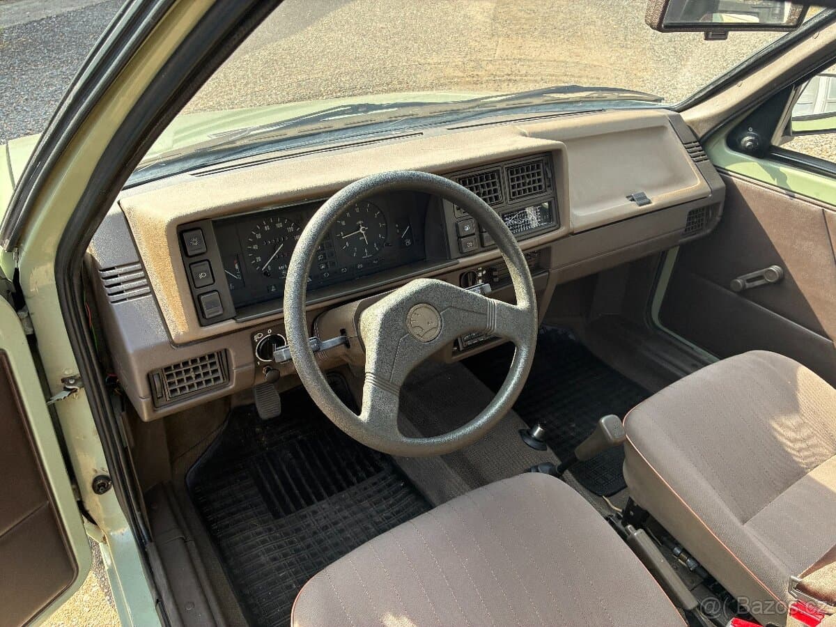 1990 Škoda FAVORIT - 14