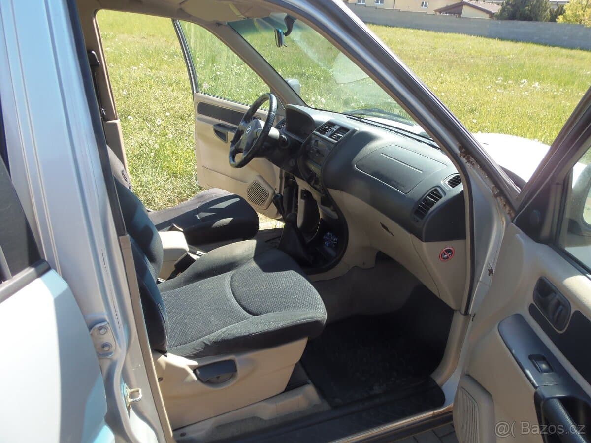 2004 Nissan OSTATNÍ - 14