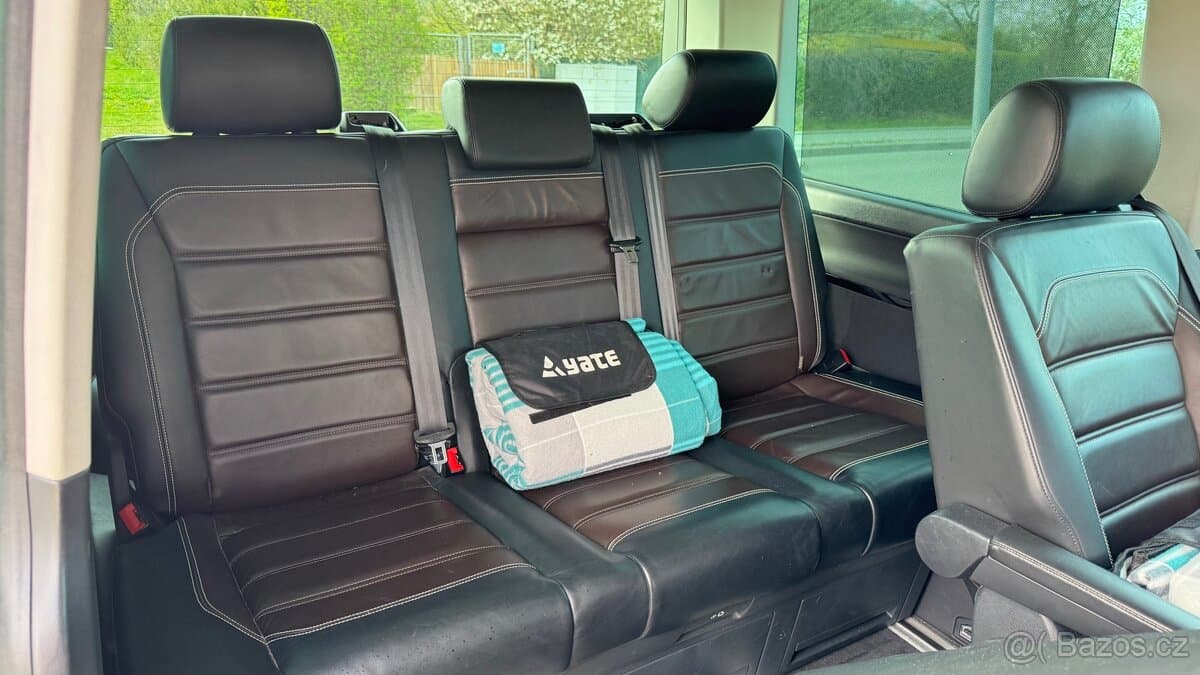 2017 Volkswagen MULTIVAN - 14