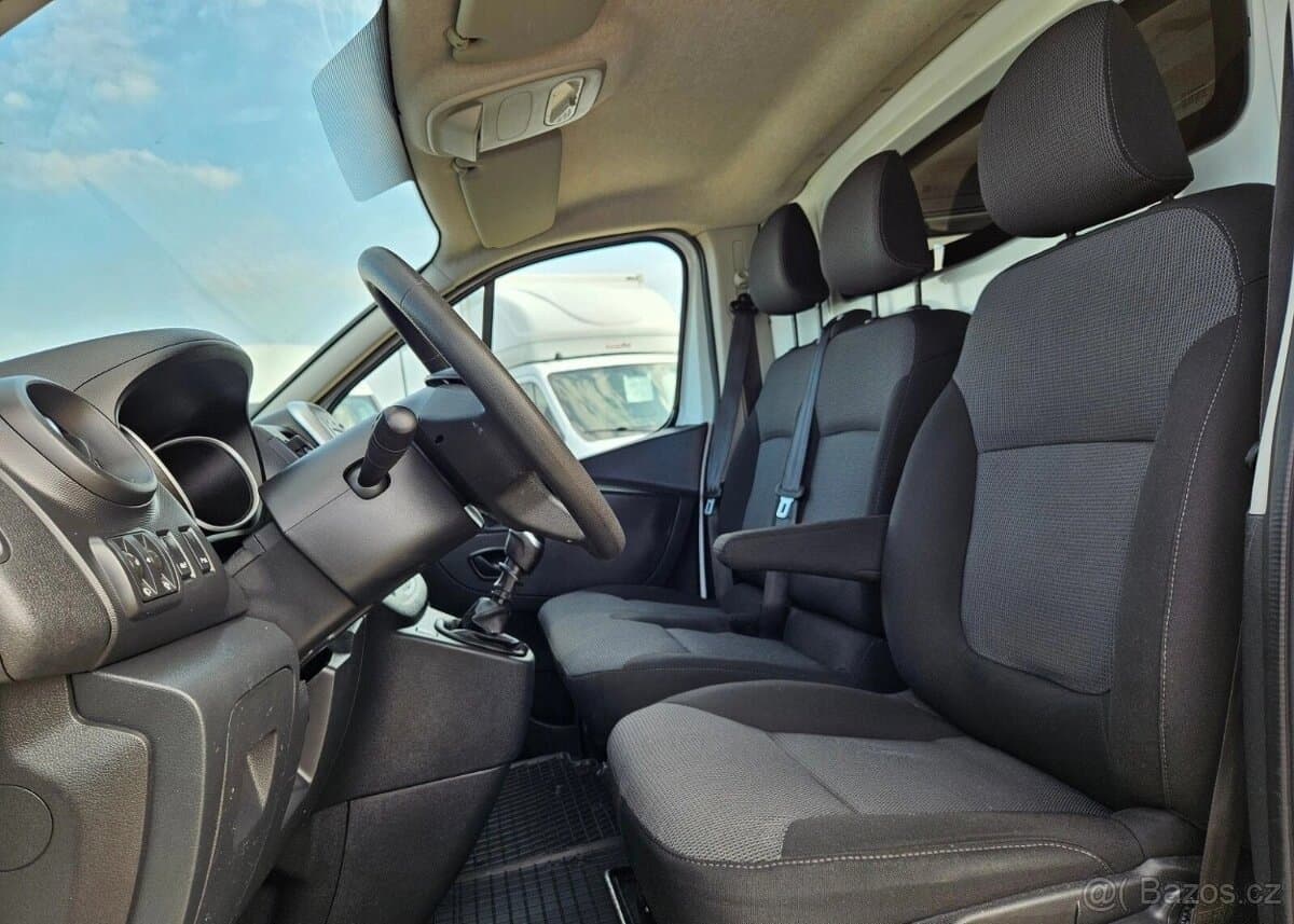 2020 Renault TRAFIC - 14