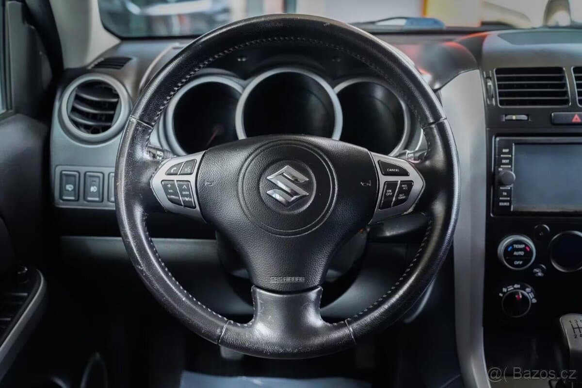 2012 Suzuki GRAND - 14