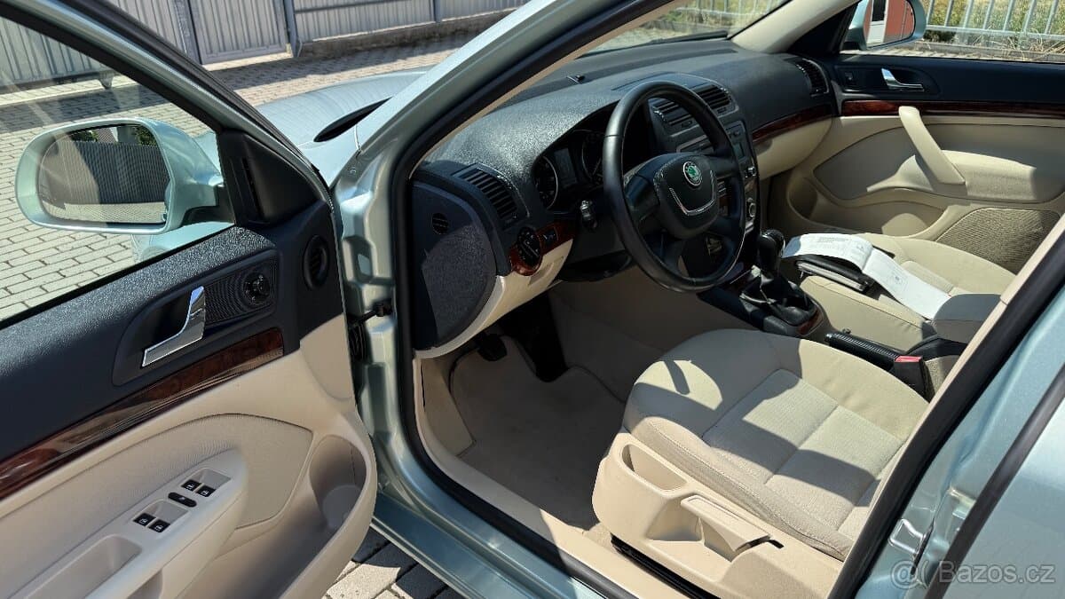 2010 Škoda OCTAVIA - 14