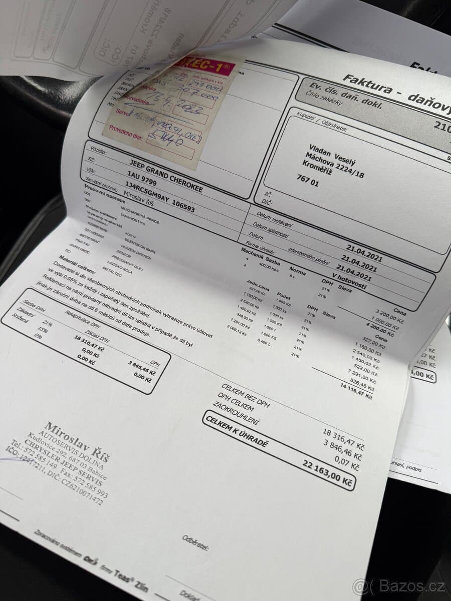 2010 Jeep CHEROKEE - 14