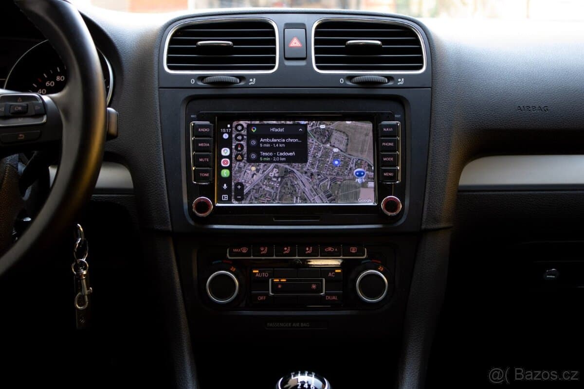 2010 Volkswagen GOLF - 14