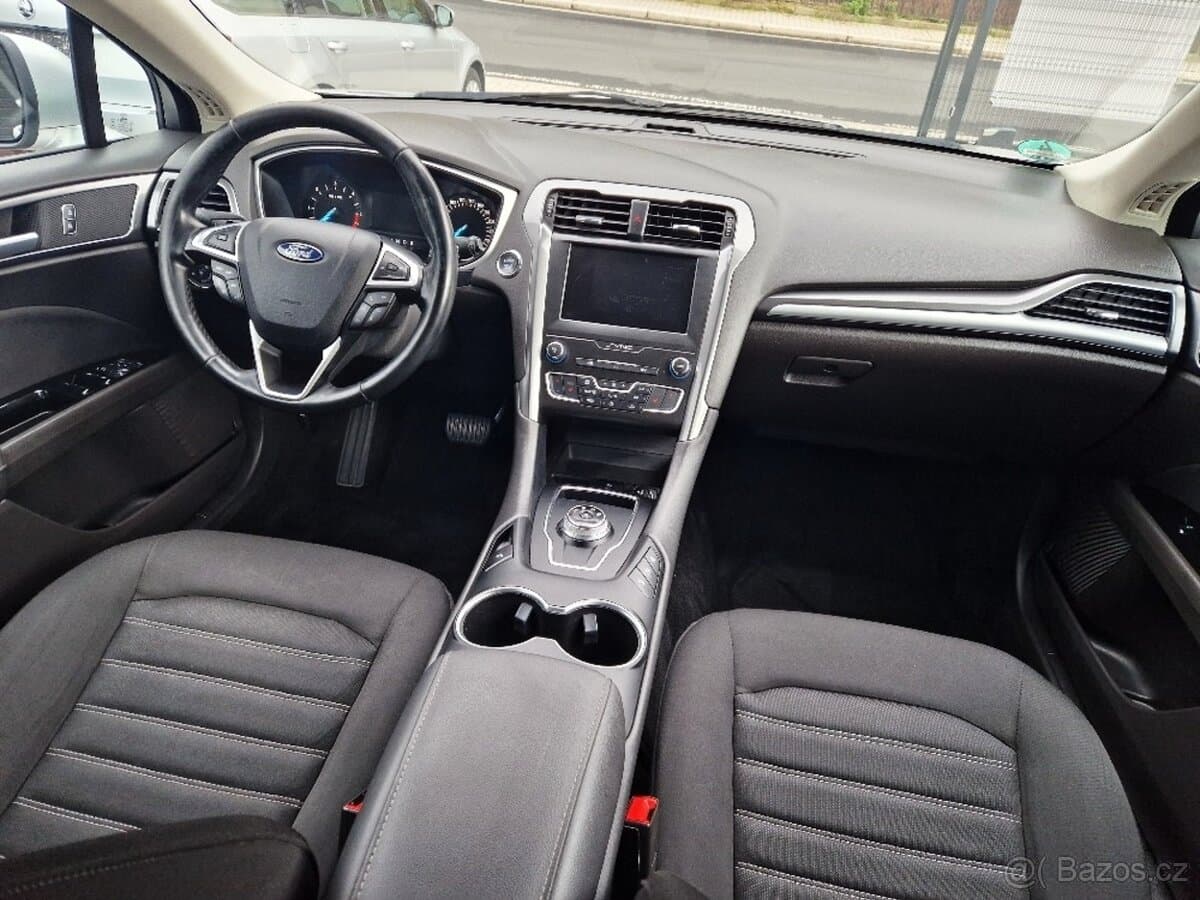 2020 Ford MONDEO - 14