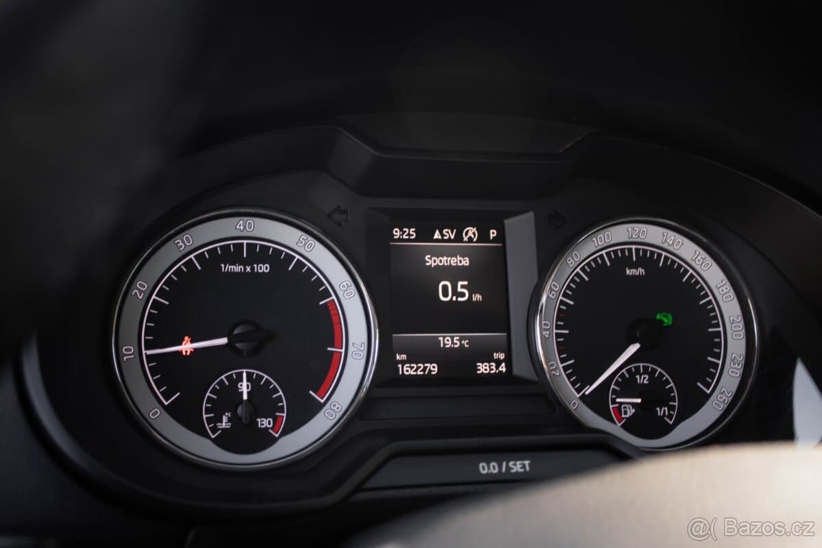 2018 Škoda OCTAVIA - 14